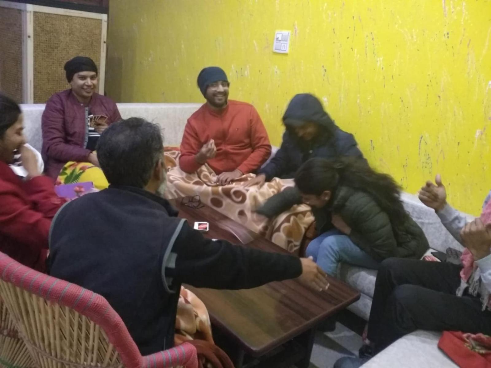 Big Brother Hostel Hotel Agra  Esterno foto